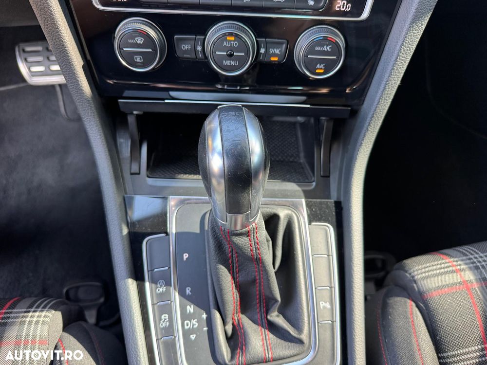 Volkswagen Golf 2.0 TSI DSG GTI Performance - 9