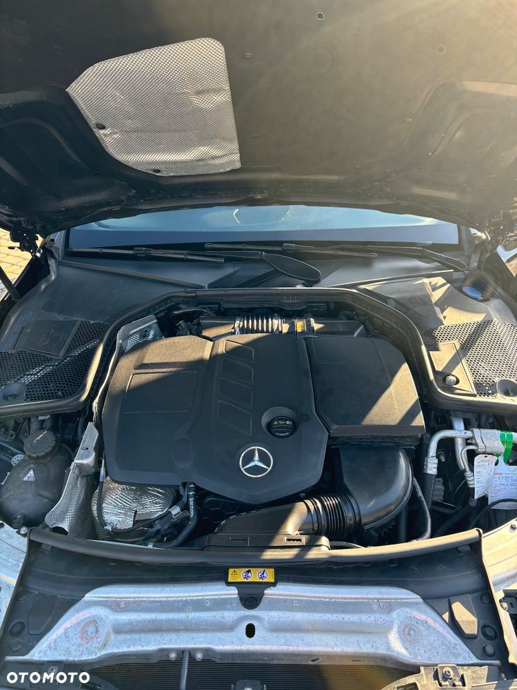Mercedes-Benz Klasa C 200 d 9G-TRONIC AMG Line - 29