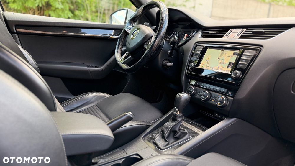 Skoda Octavia 2.0 TDI RS DSG EU6 - 35