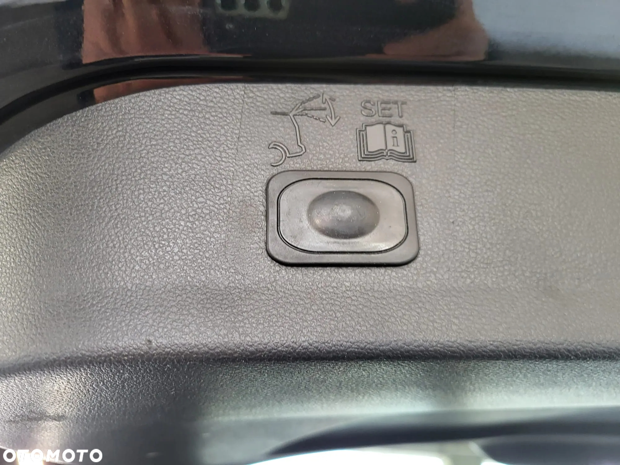 Ford Kuga 2.0 TDCi 4WD Titanium - 22