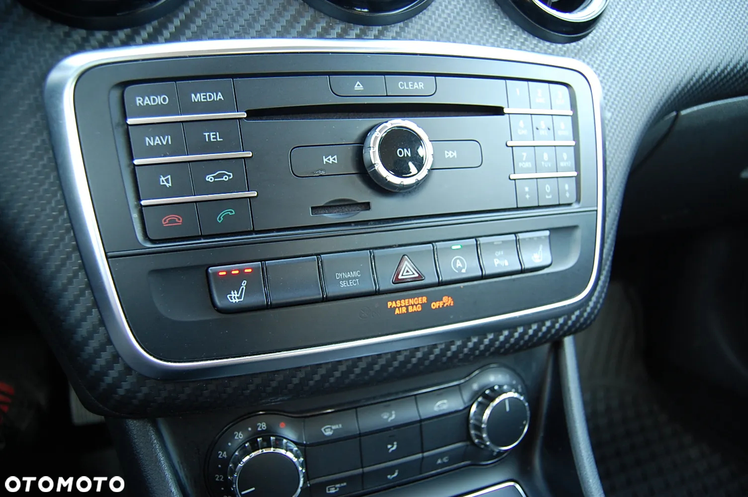 Mercedes-Benz GLA 180 (CDI) d 7G-DCT - 20