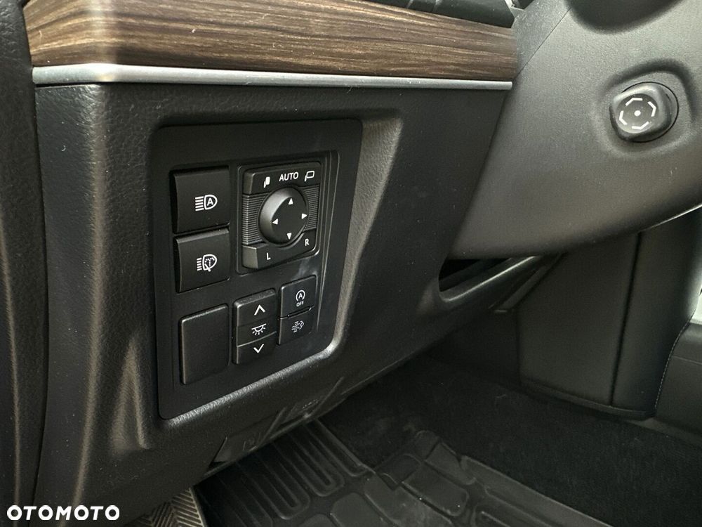 Toyota Land Cruiser LC 2.8 D-4D Invincible - 20