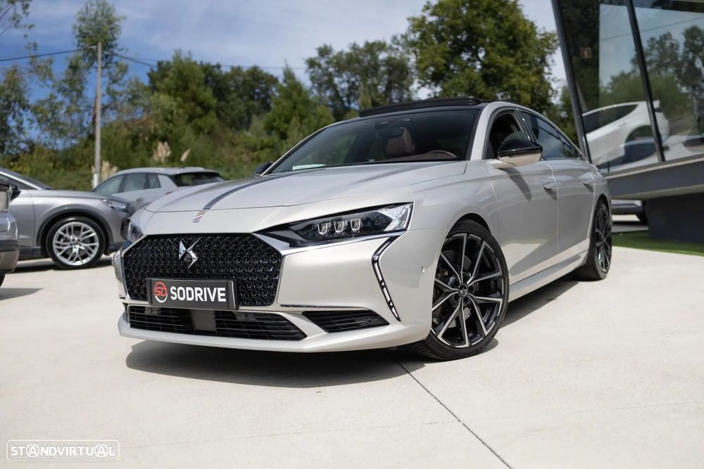DS DS9 E-Tense 360 4x4 Auto PERFORMANCE LINE + - 18