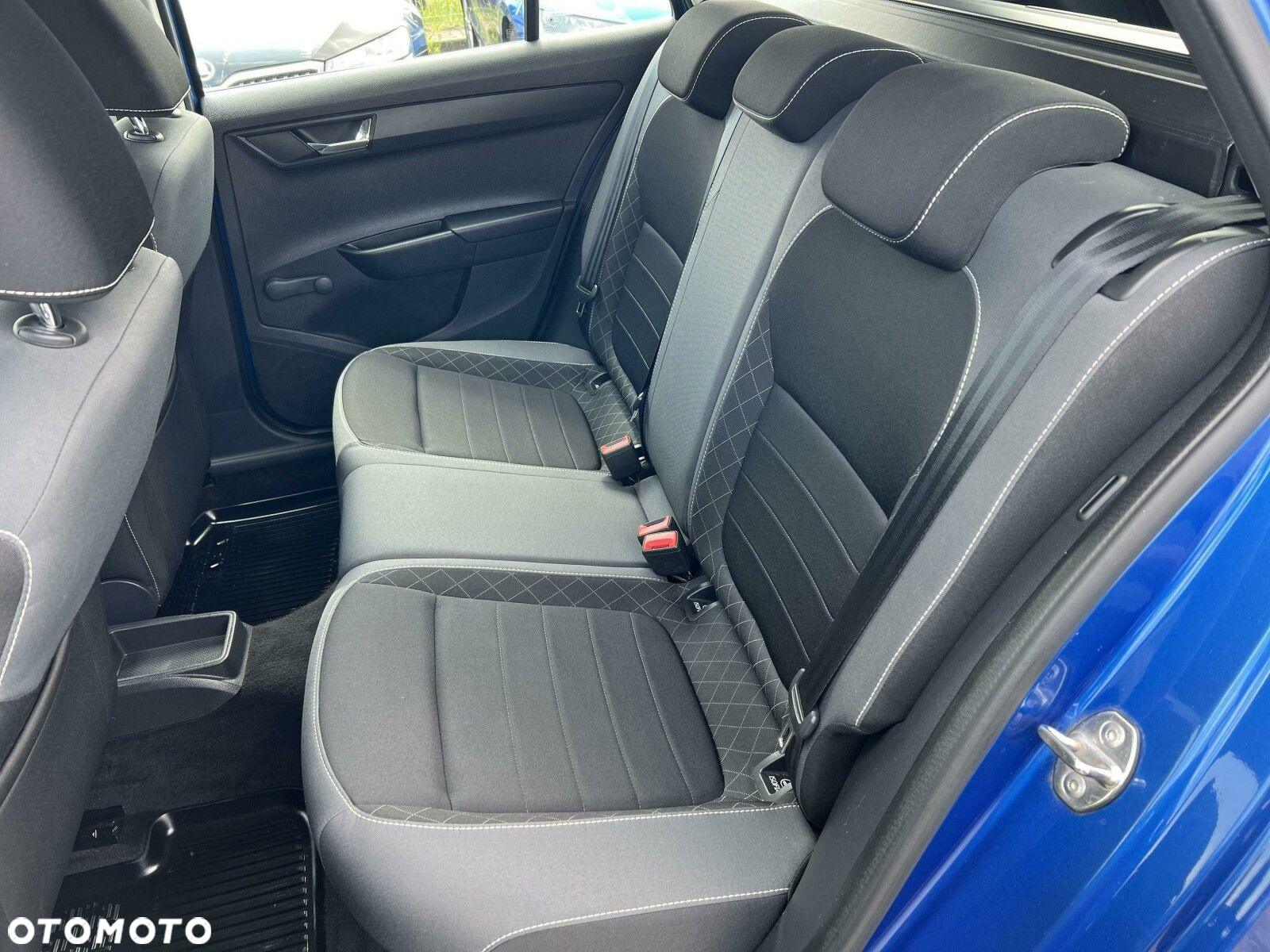 Skoda Fabia 1.0 TSI Ambition - 11