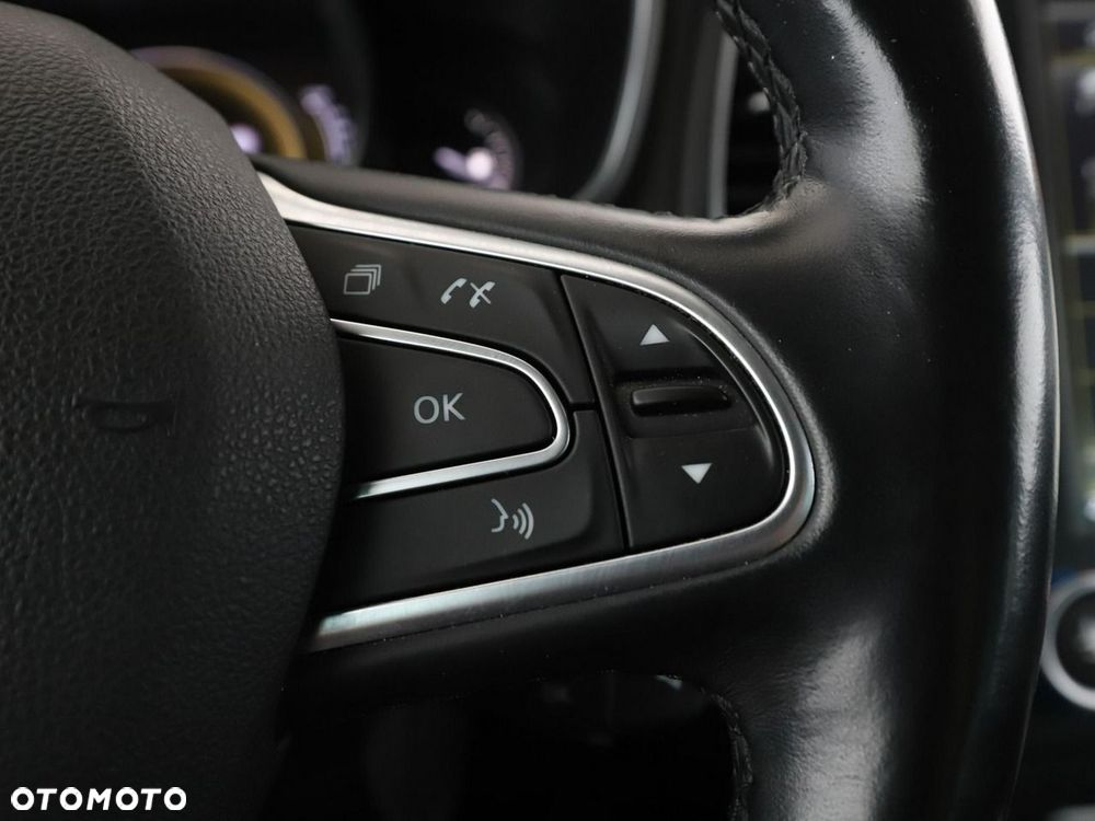 Renault Megane ENERGY TCe 165 EDC BOSE EDITION - 34