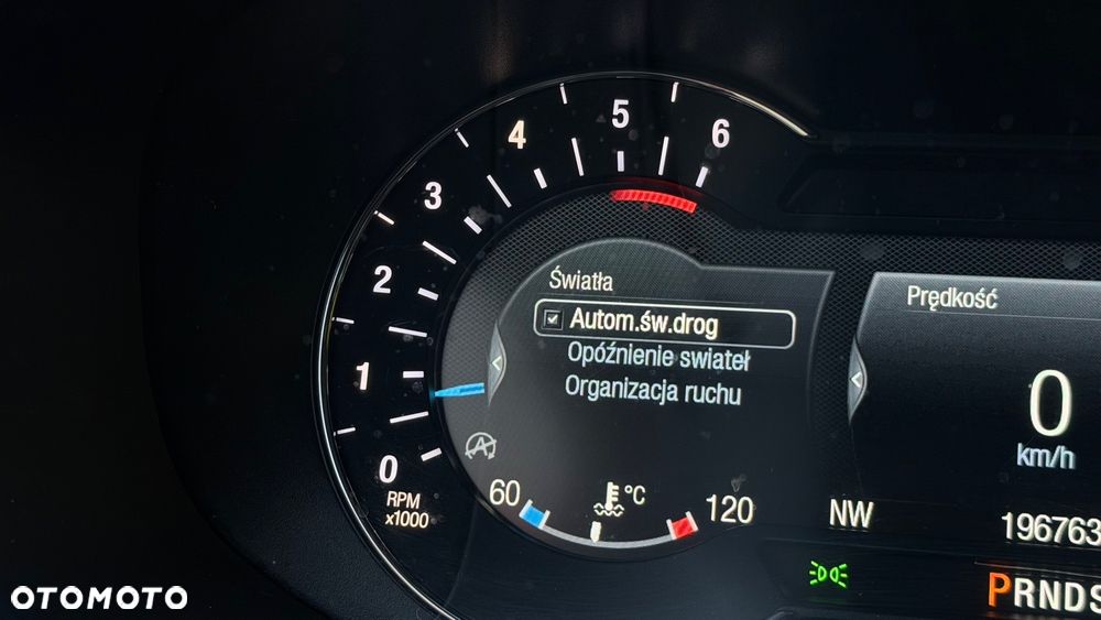 Ford S-Max - 19