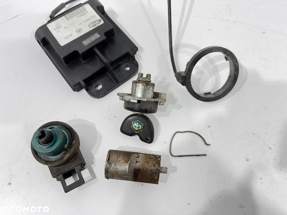 Stacyjka IMO Kpl   Piaggio X9 125 - 2