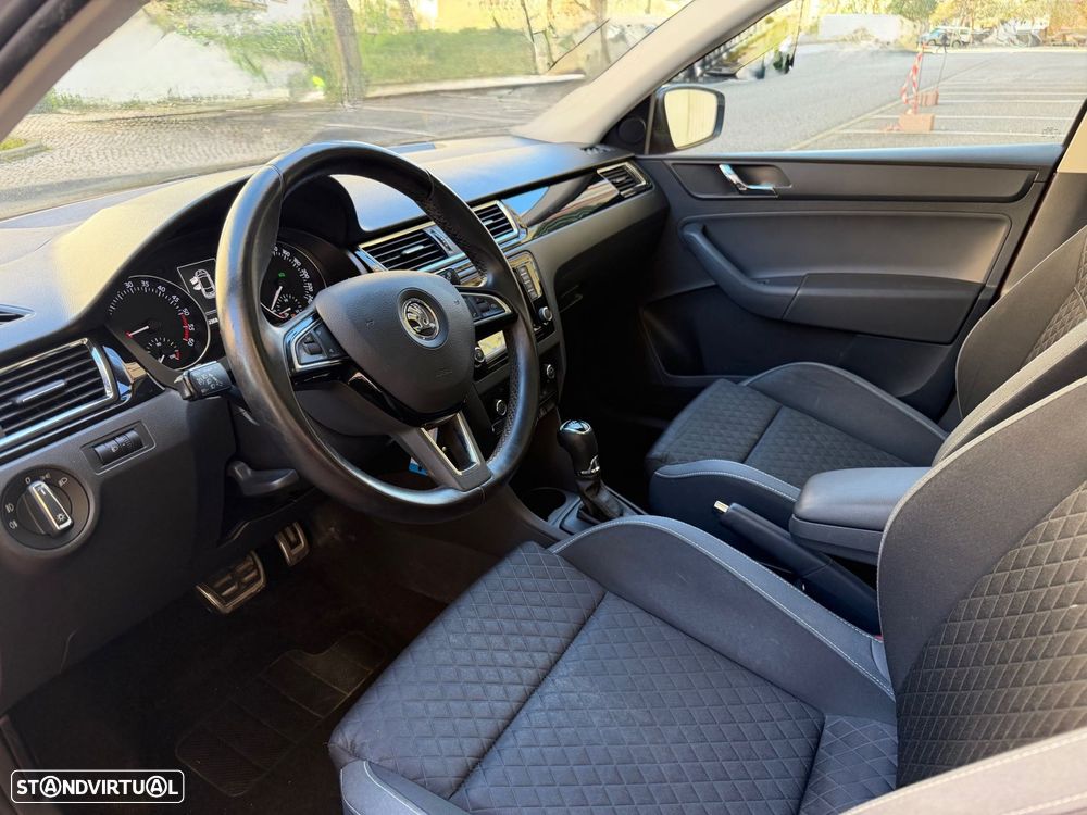 Skoda Rapid Spaceback 1.4 TDI DSG Style - 27