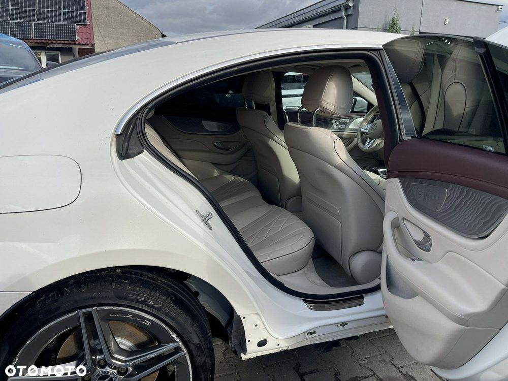 Mercedes-Benz CLS 400 d 4Matic 9G-TRONIC AMG Line - 4