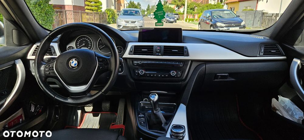BMW Seria 3 - 11