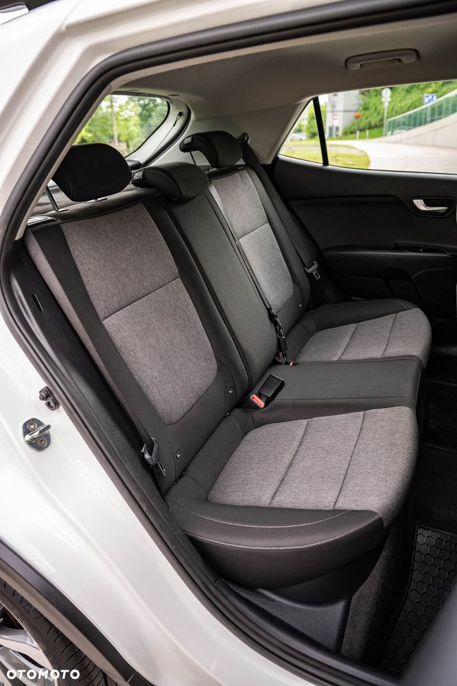 Kia Stonic 1.2 L - 26