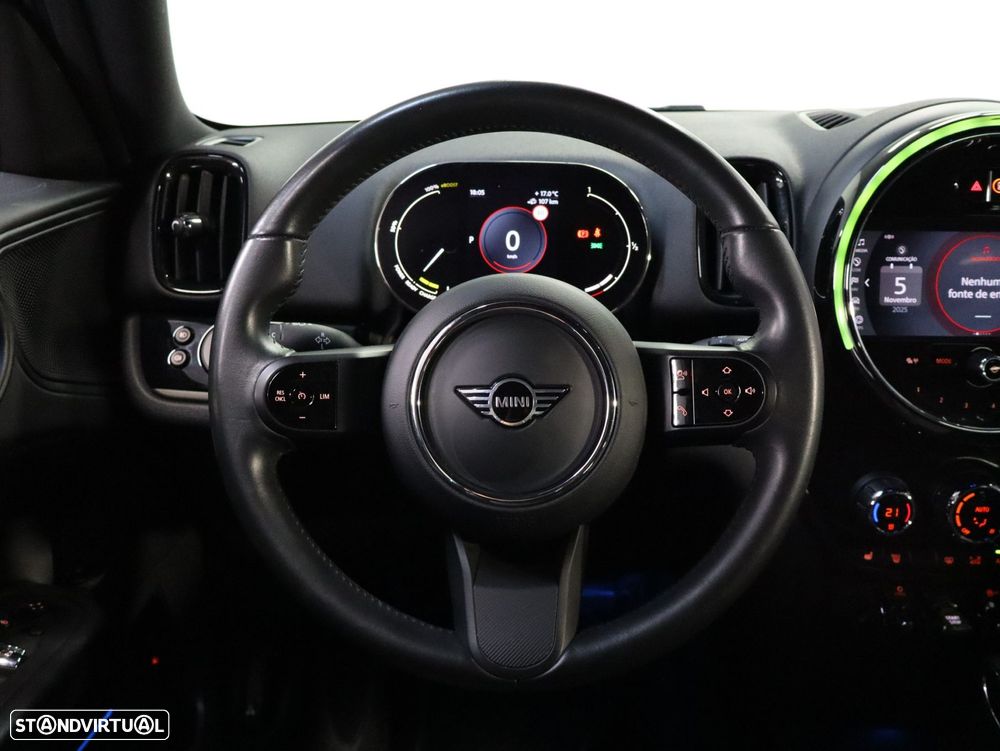 MINI Countryman Cooper SE ALL4 Auto - 9