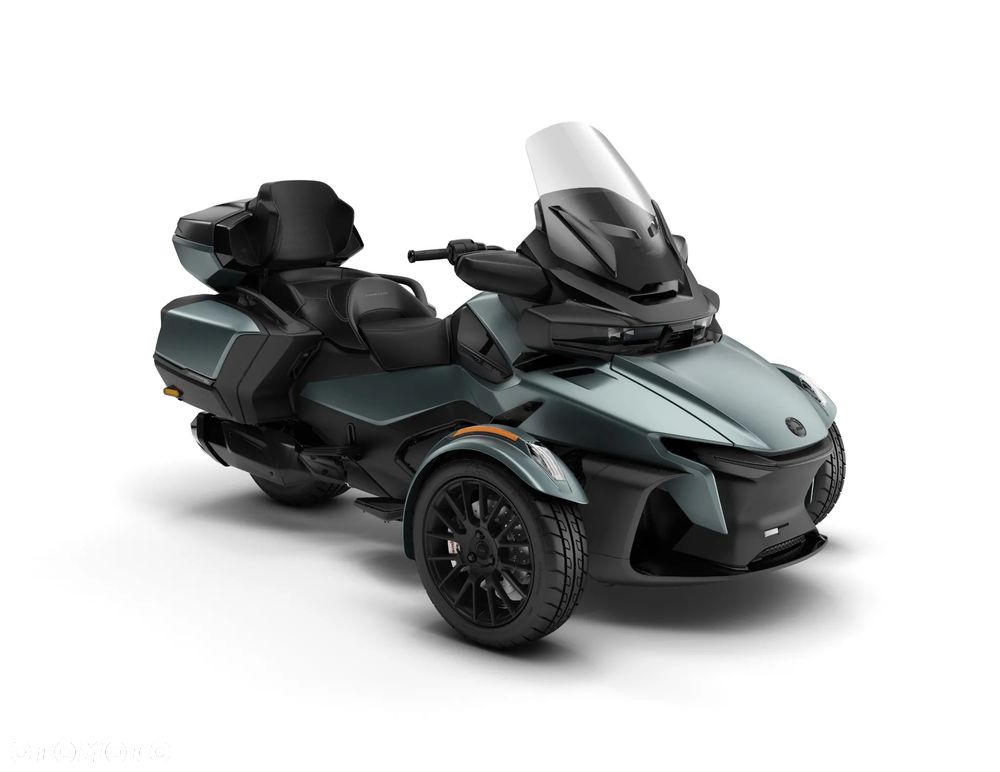 Can-Am Spyder - 3