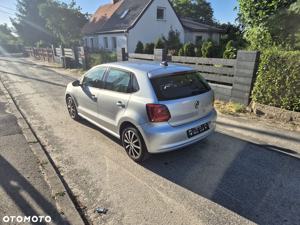 Volkswagen Polo - 5