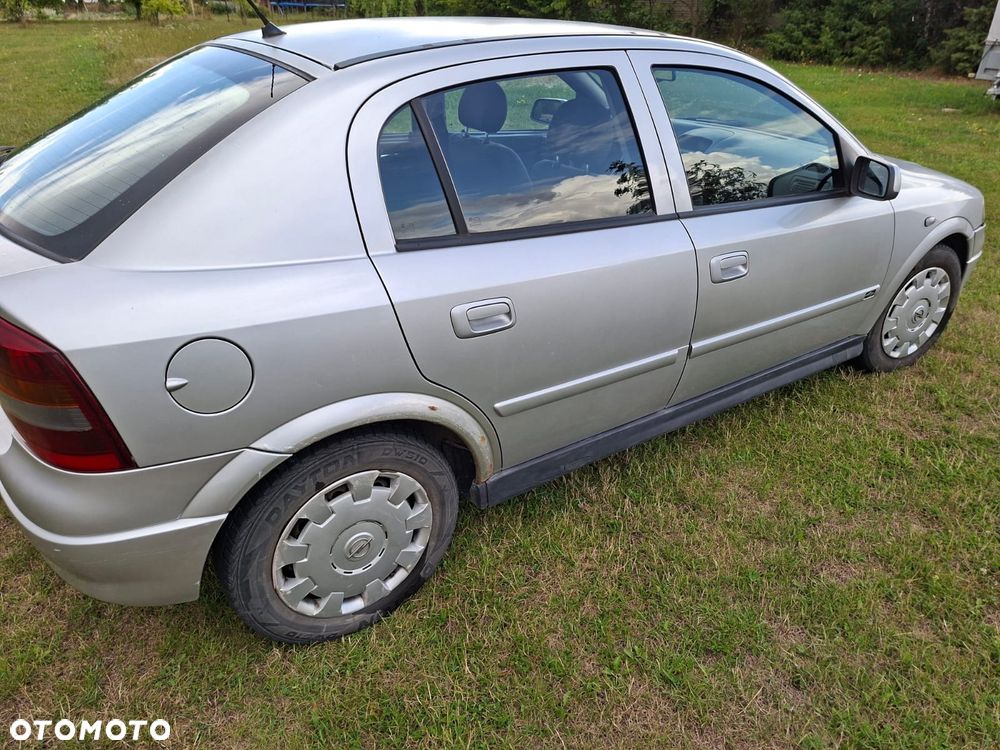 Opel Astra 1.4 Comfort / Cool - 2