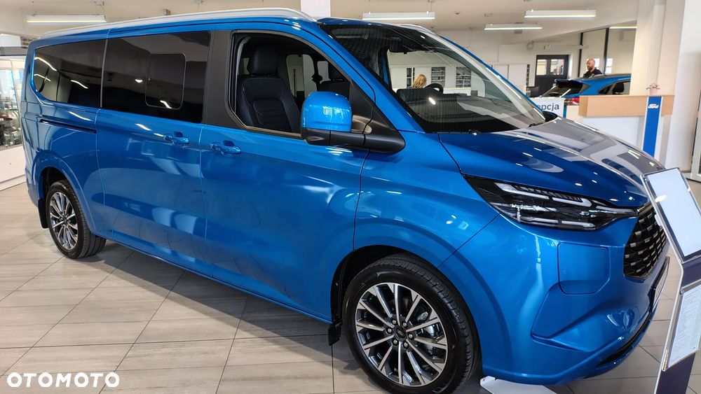 Ford Tourneo Custom 2.5 PHEV CVT 340 L2 Titanium - 29