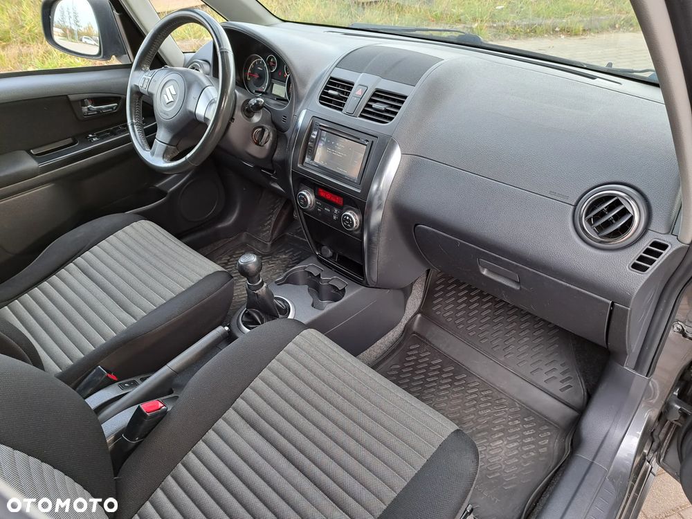 Suzuki SX4 - 19