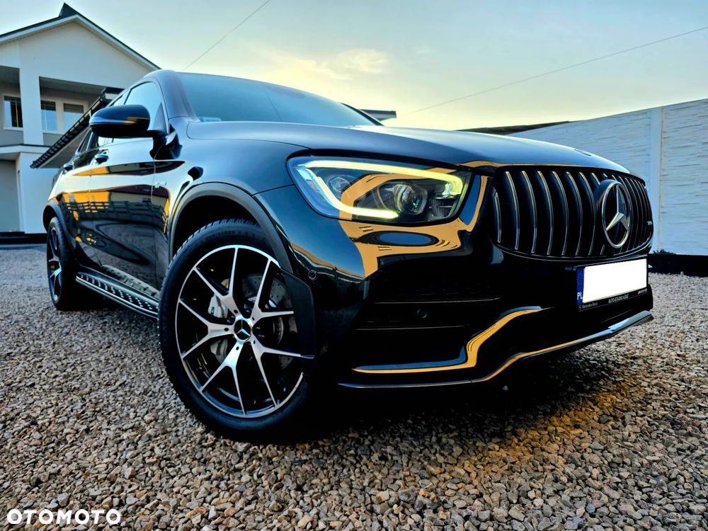 Mercedes-Benz GLC - 11