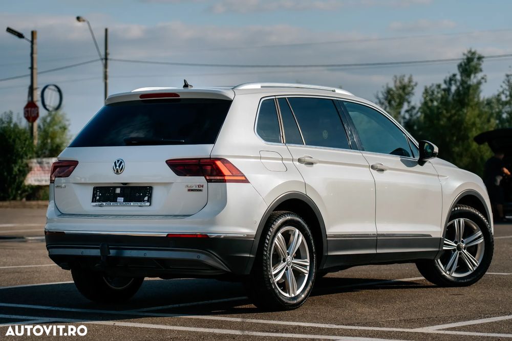 Volkswagen Tiguan 2.0 TDI DSG 4Mot Highline - 4