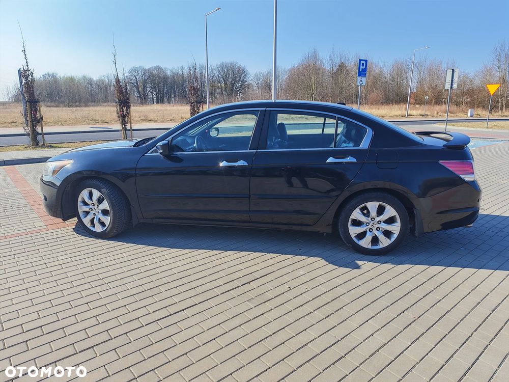 Honda Accord - 1