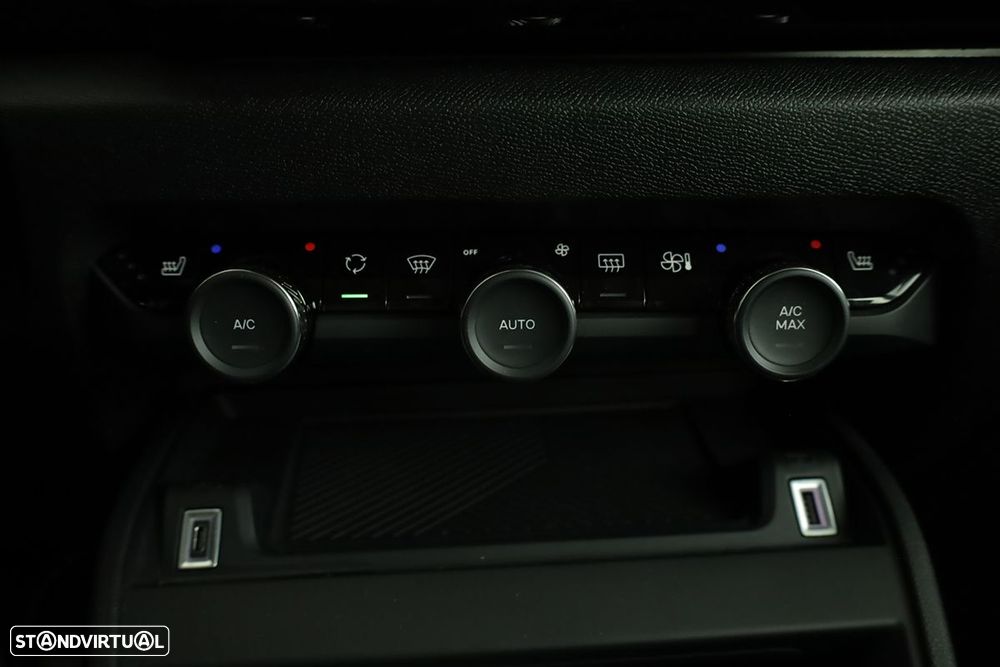 Citroën C4 1.2 PureTech Plus EAT8 - 13