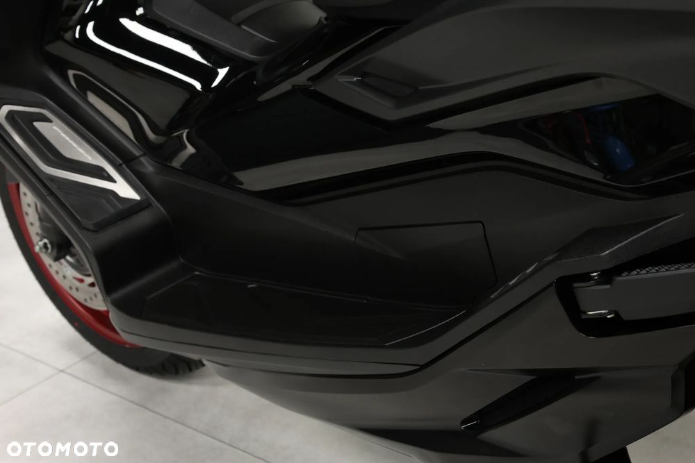 Honda NSS - 27