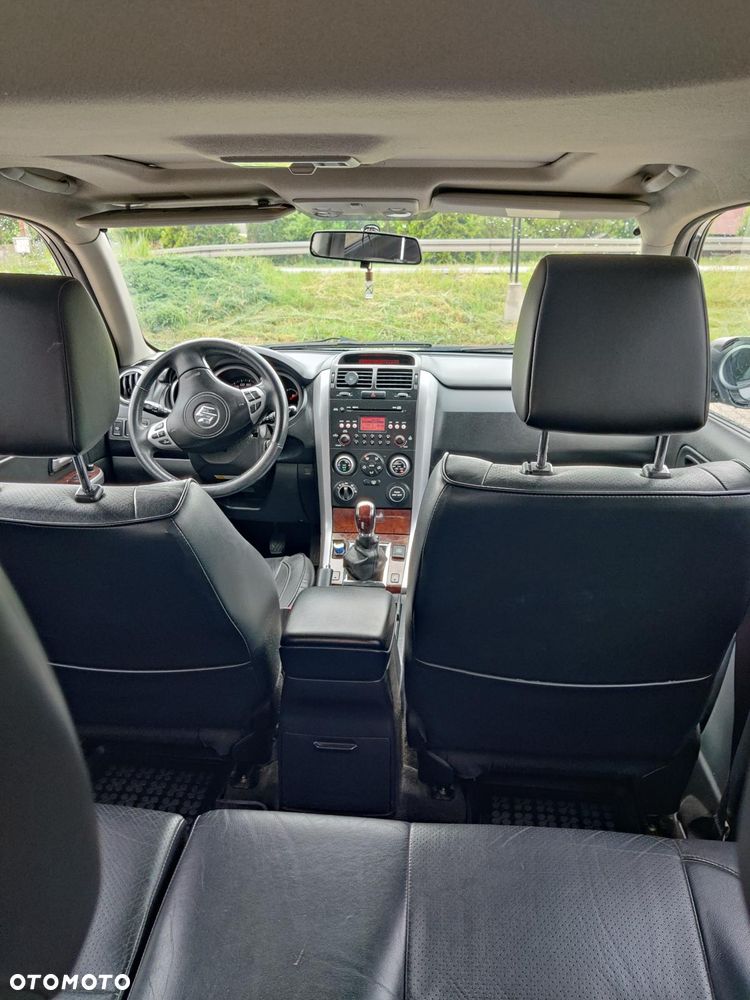 Suzuki Grand Vitara - 9