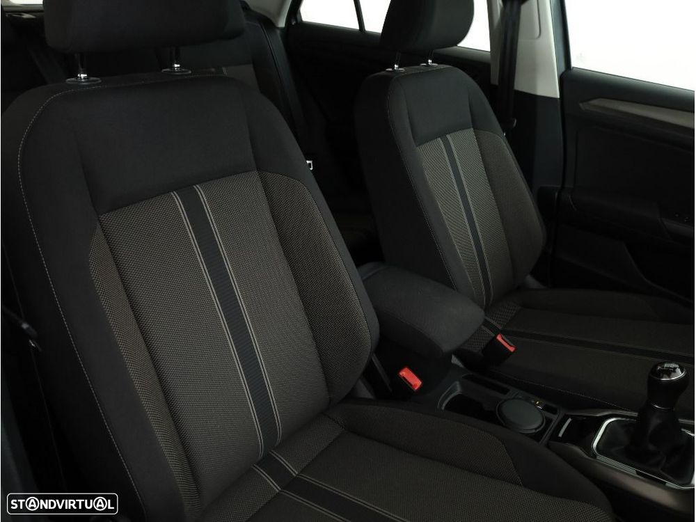 VW T-Roc 2.0 TDI Style - 15