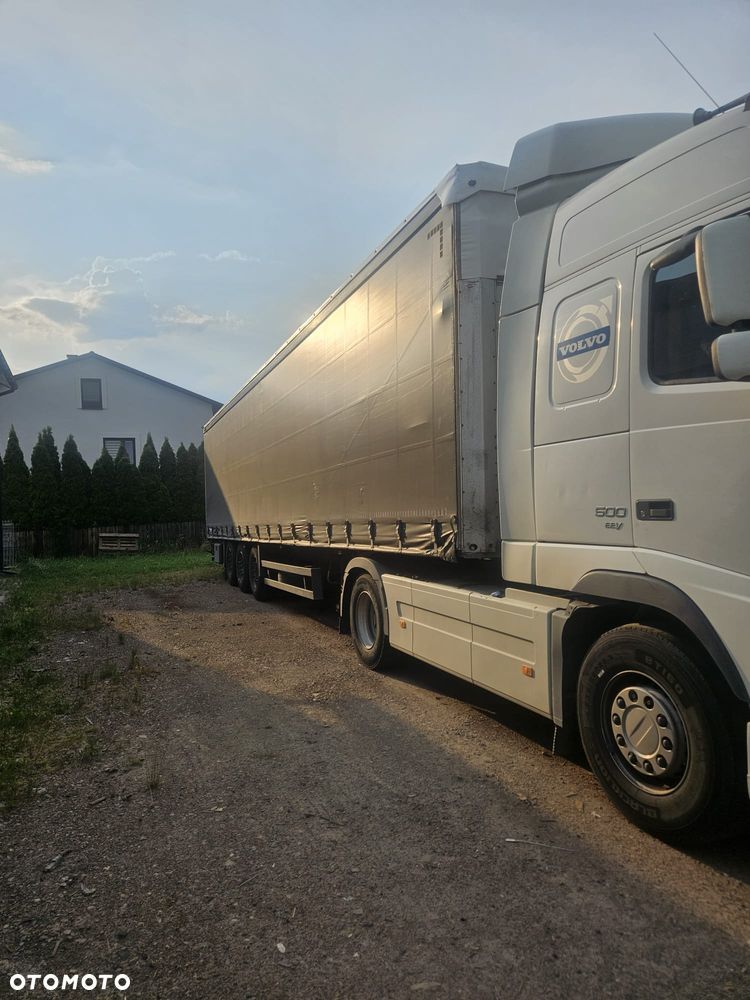 Volvo - 8