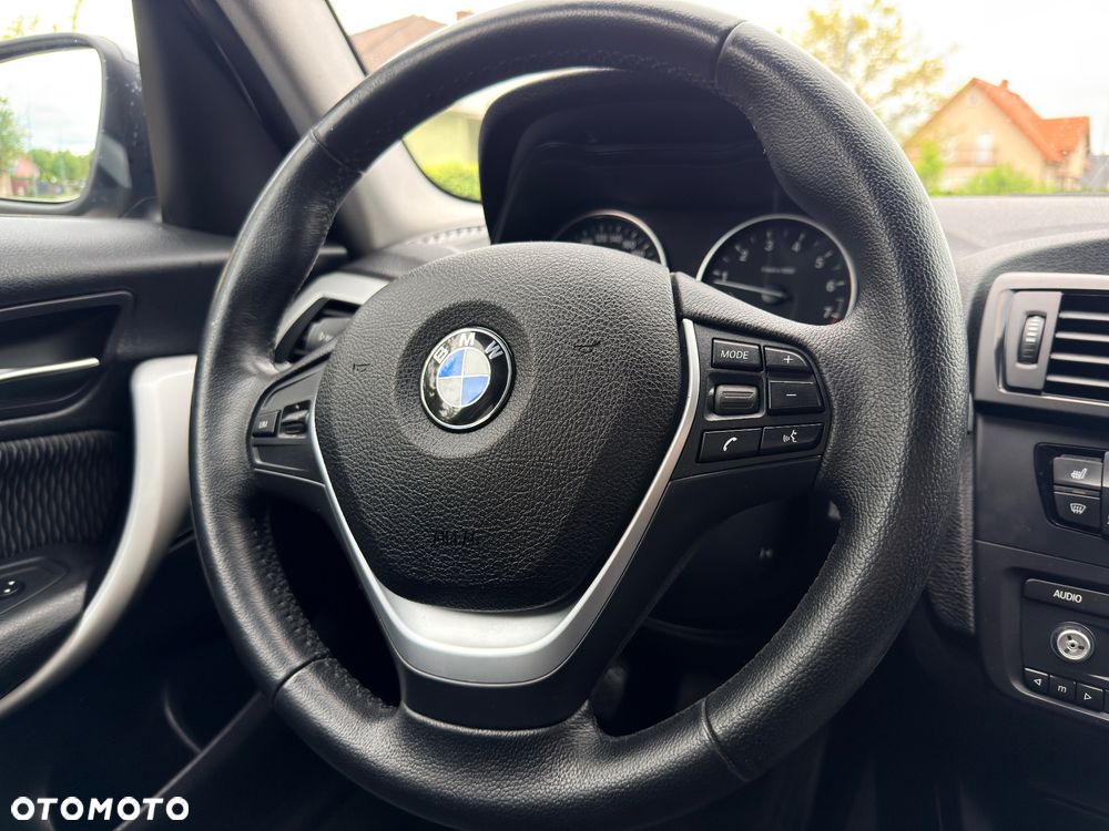 BMW Seria 1 118i Sport Line - 27