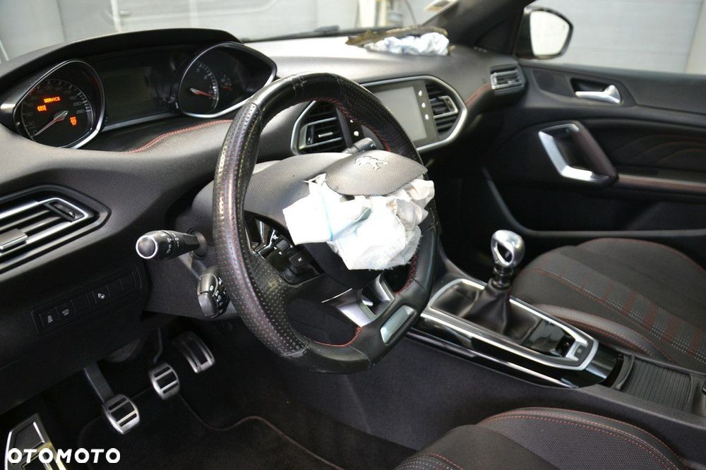 Peugeot 308 - 10