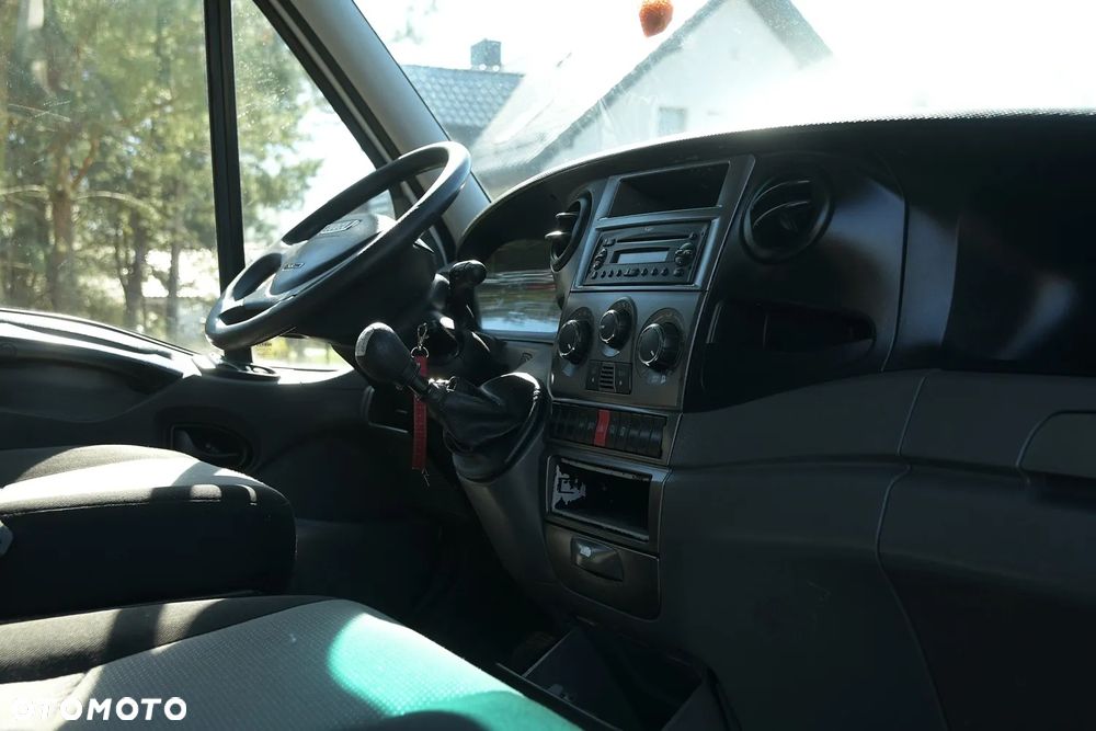 Iveco DAILY 35C15 3.0 Diesel 150KM * BURTO-PLANDEKA * SUPER ZADBANY! - 18