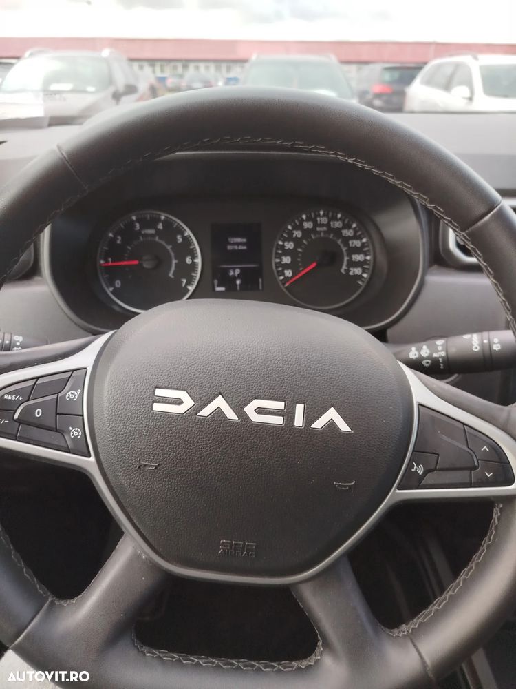 Dacia Duster TCe 150 EDC Extreme - 10