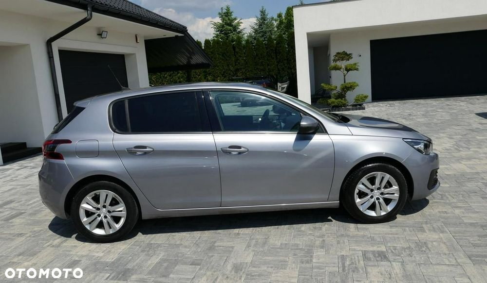 Peugeot 308 PureTech 130 Allure Pack - 16