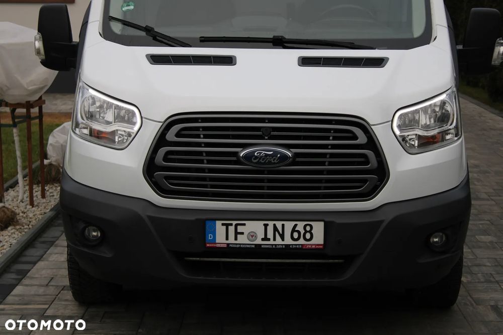Ford Transit - 9