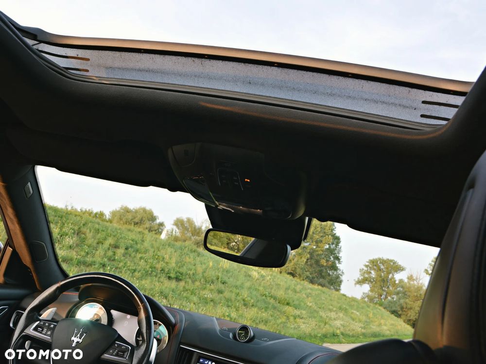 Maserati Levante S Q4 GranSport - 30