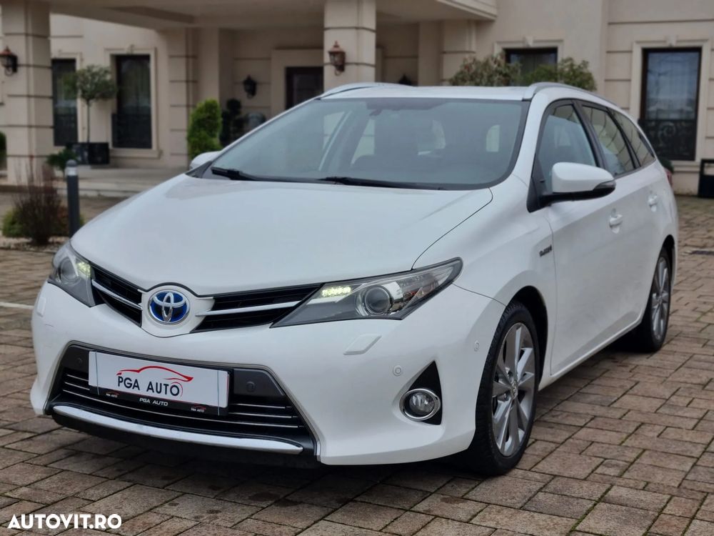 Toyota Auris 1.8 Hybrid Executive - 6