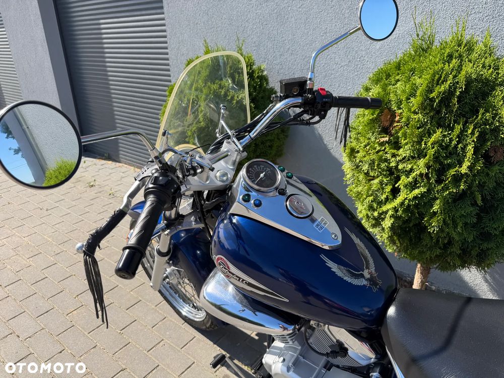 Suzuki Intruder - 31