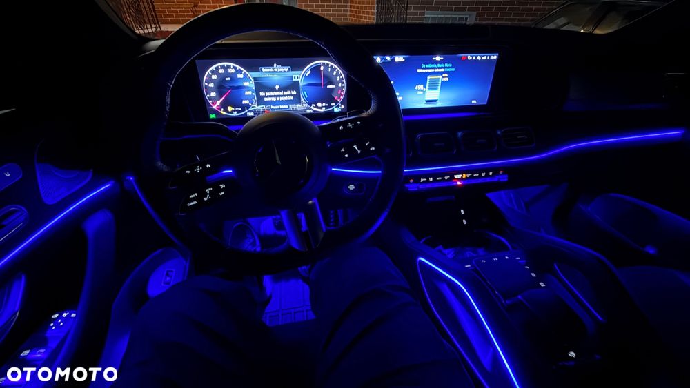 Mercedes-Benz GLE - 21