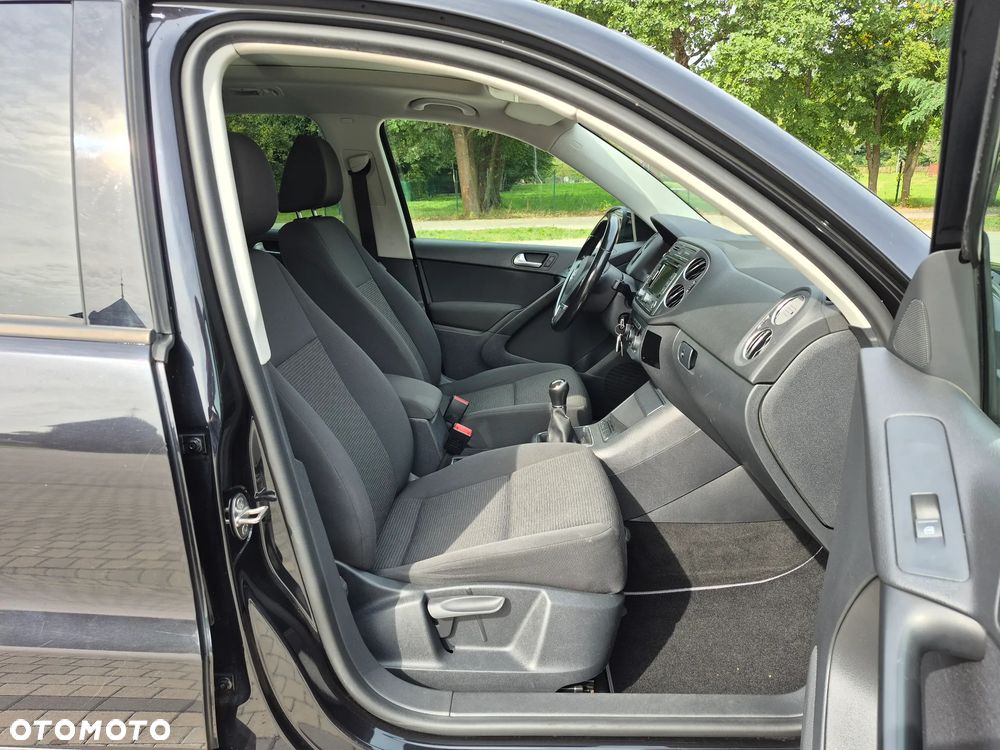 Volkswagen Tiguan 2.0 TDI DPF BlueMotion Technology Trend & Fun - 30