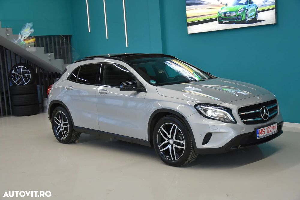 Mercedes-Benz GLA 200 AMG Line - 11