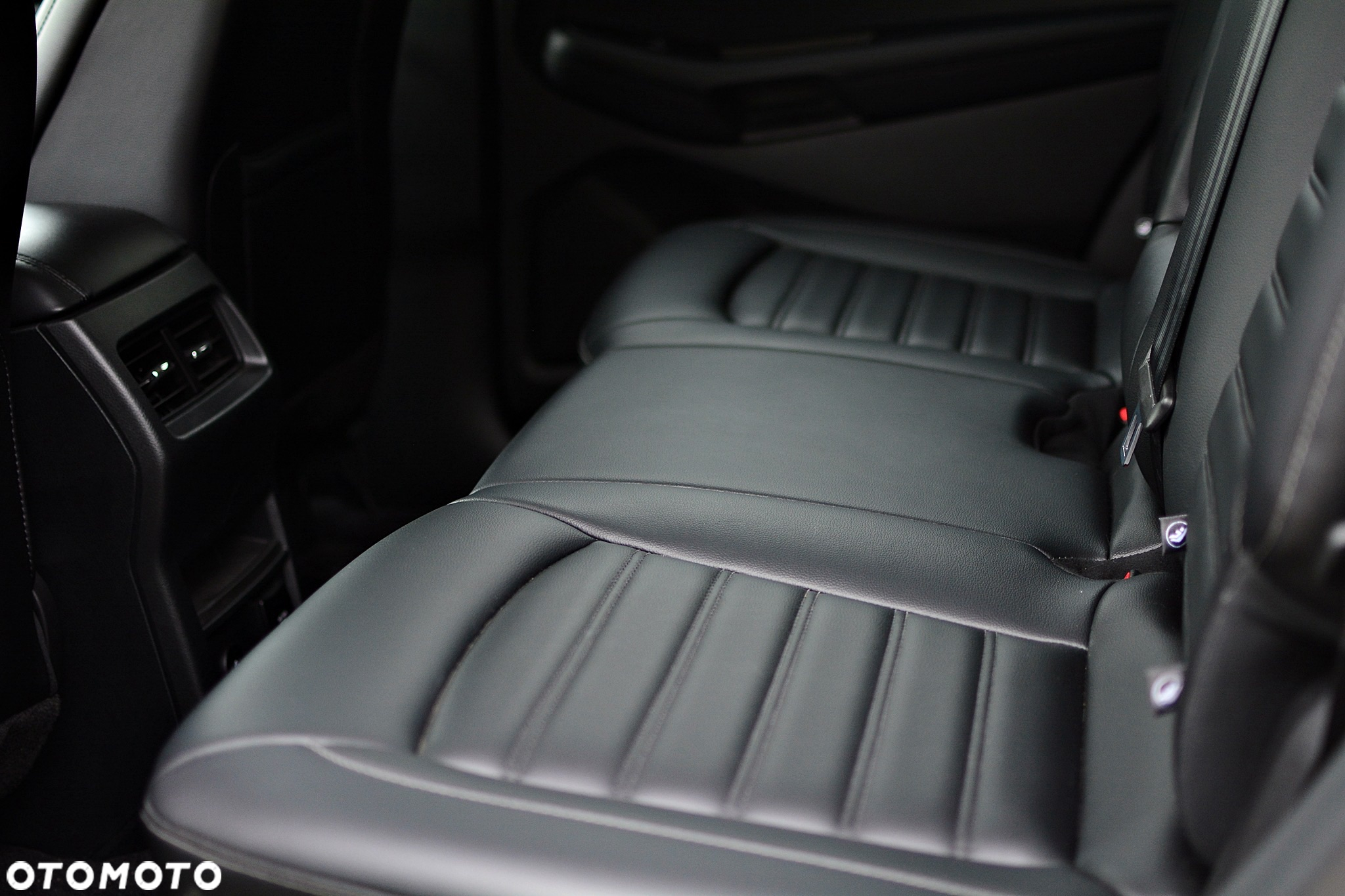 Ford Edge - 12