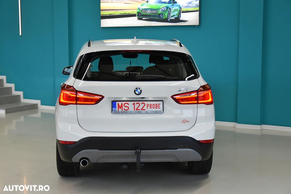 BMW X1 sDrive18d Aut. Sport Line - 12