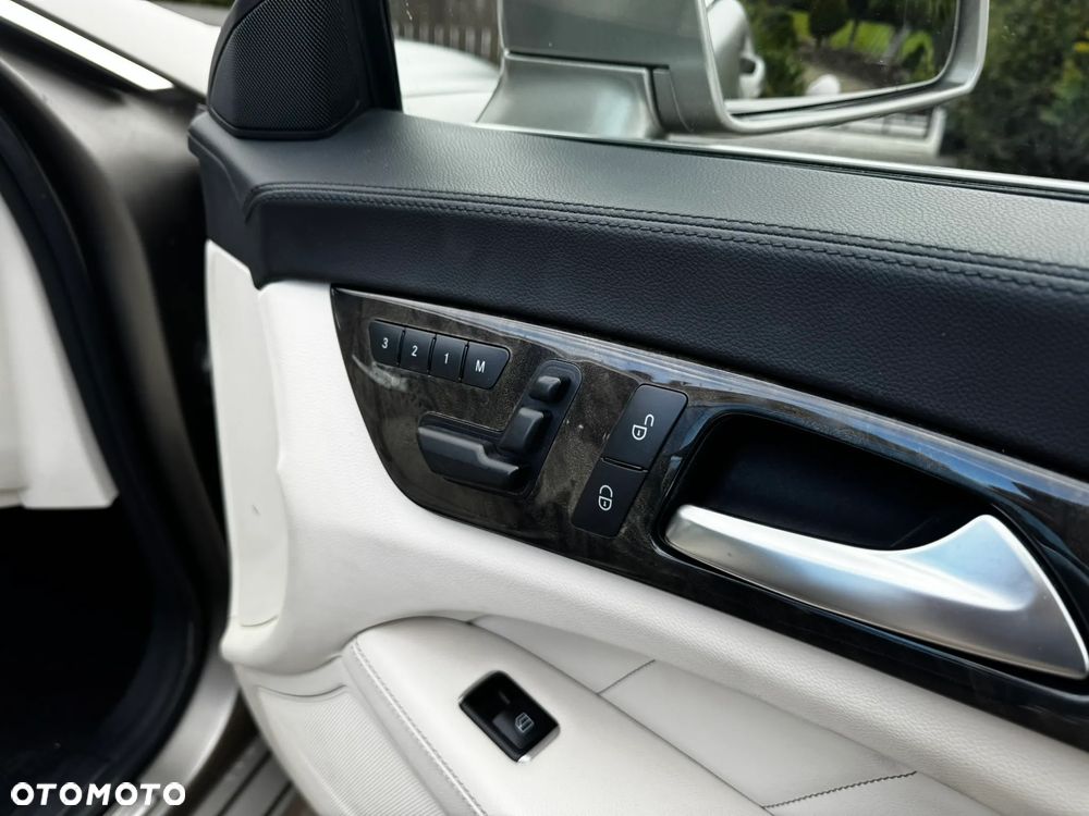 Mercedes-Benz CLS 350 CDI BlueEff - 13