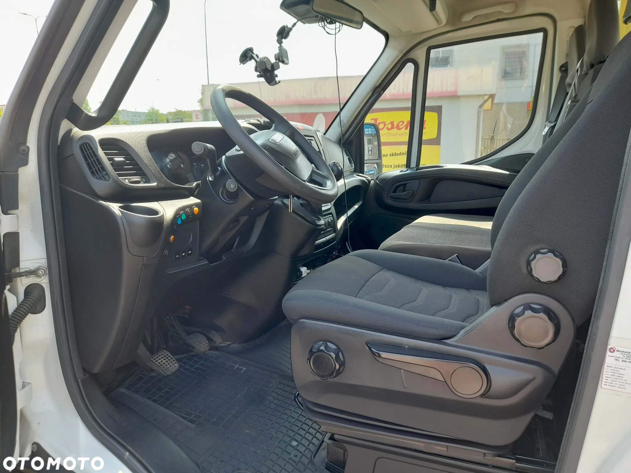 Iveco DAILY 70C17 - 12