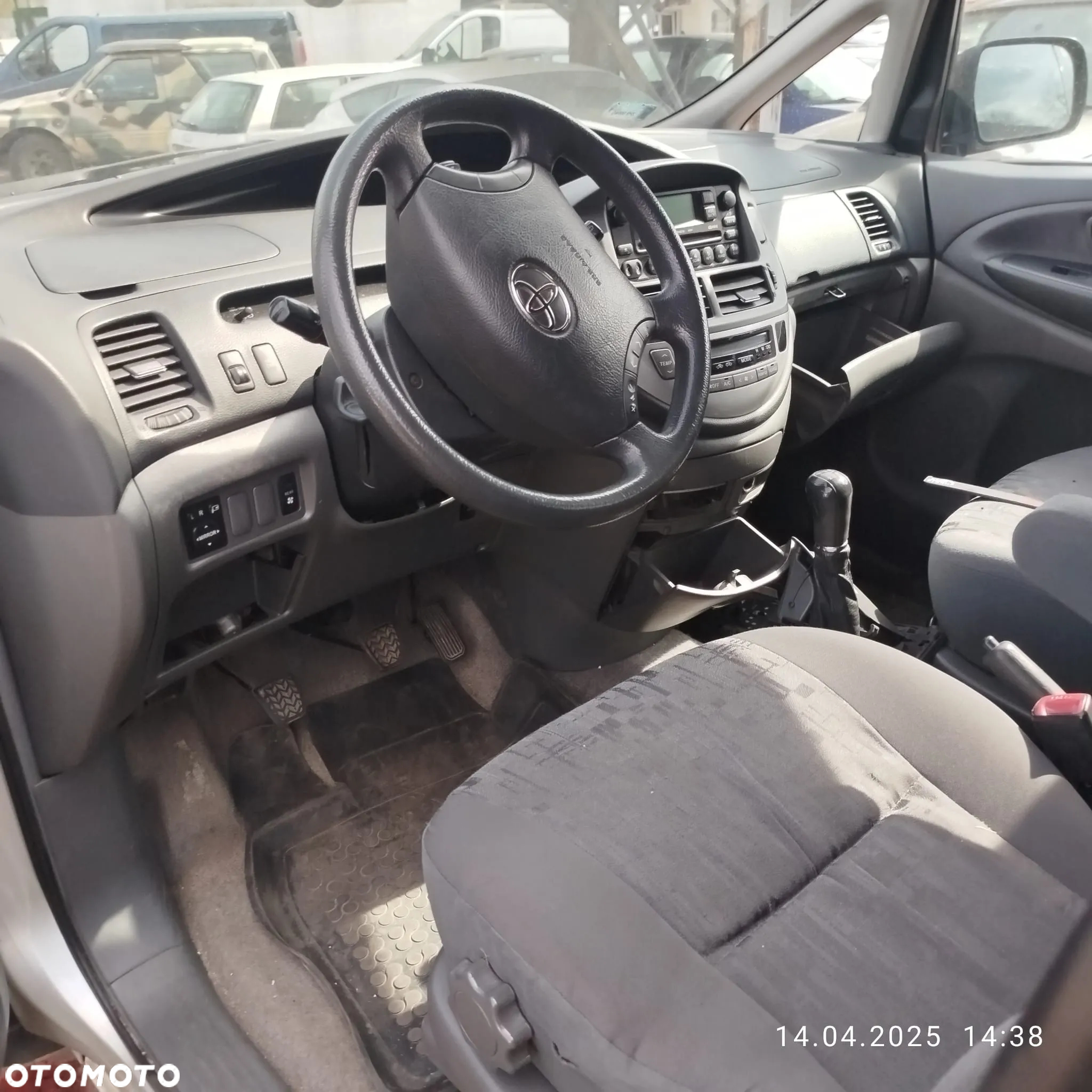 Toyota Previa na części . - 8