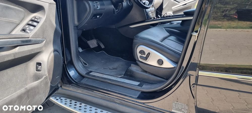 Mercedes-Benz GL 350 BlueTEC 4Matic 7G-TRONIC - 18