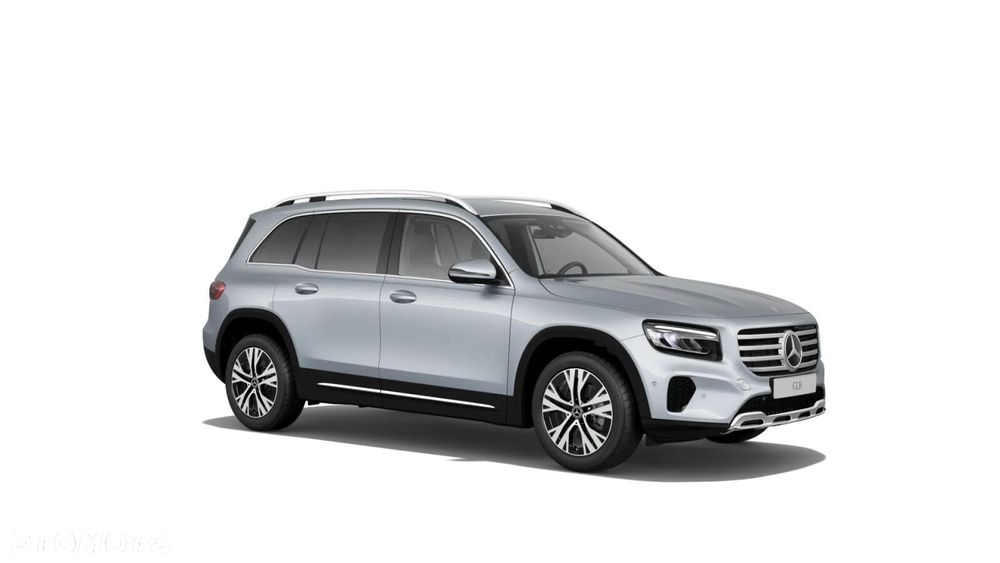 Mercedes-Benz GLB - 14