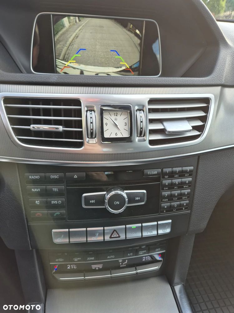 Mercedes-Benz Klasa E 220 T CDI 7G-TRONIC Avantgarde - 10