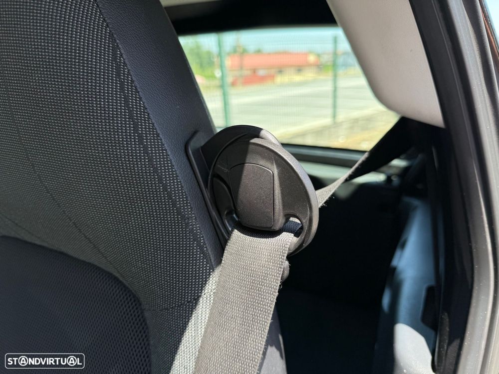 Smart ForTwo Coupé 1.0 mhd Passion 71 - 28